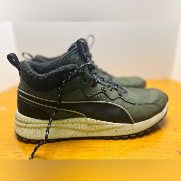 Puma Boot Shoes - Picture 3 of 7